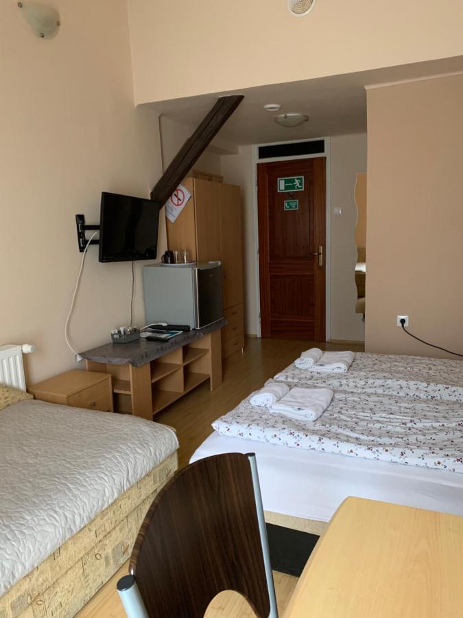 Palma Panzio Hotel Kaposvár Eksteriør billede