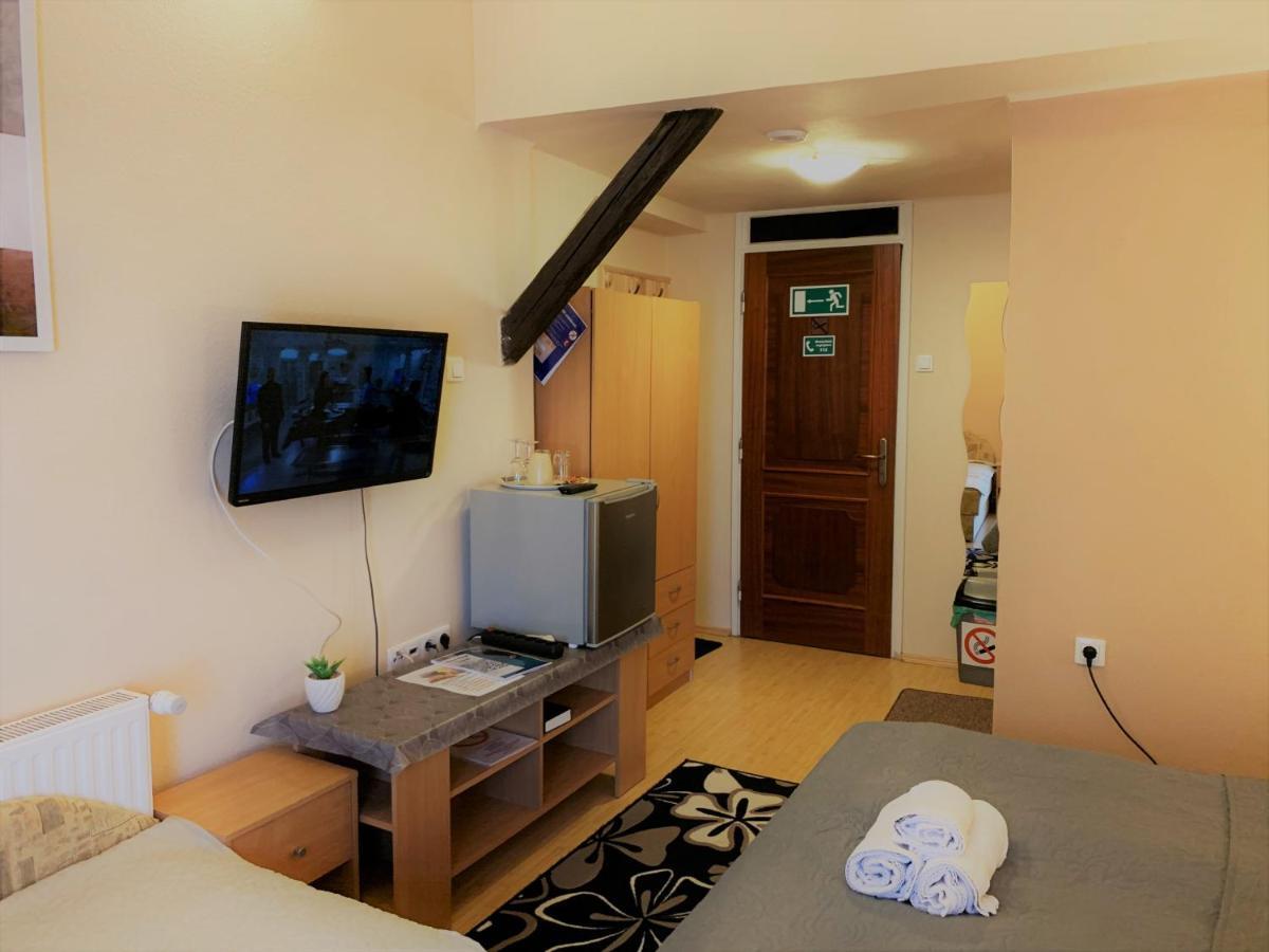 Palma Panzio Hotel Kaposvár Eksteriør billede