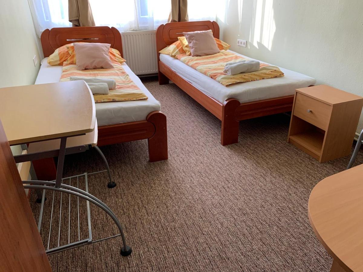Palma Panzio Hotel Kaposvár Eksteriør billede